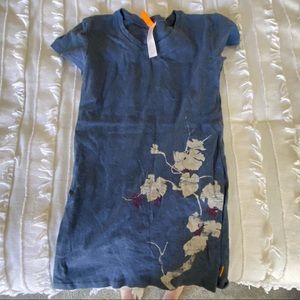 LUCY navy T-shirt